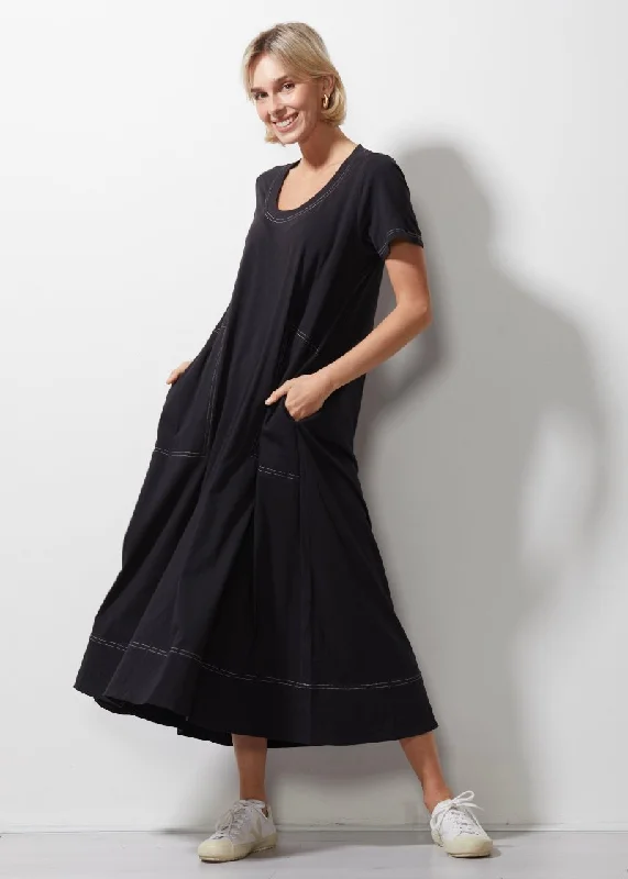 T-Shirt Dress ZP6645 in Black by Zaket & Plover