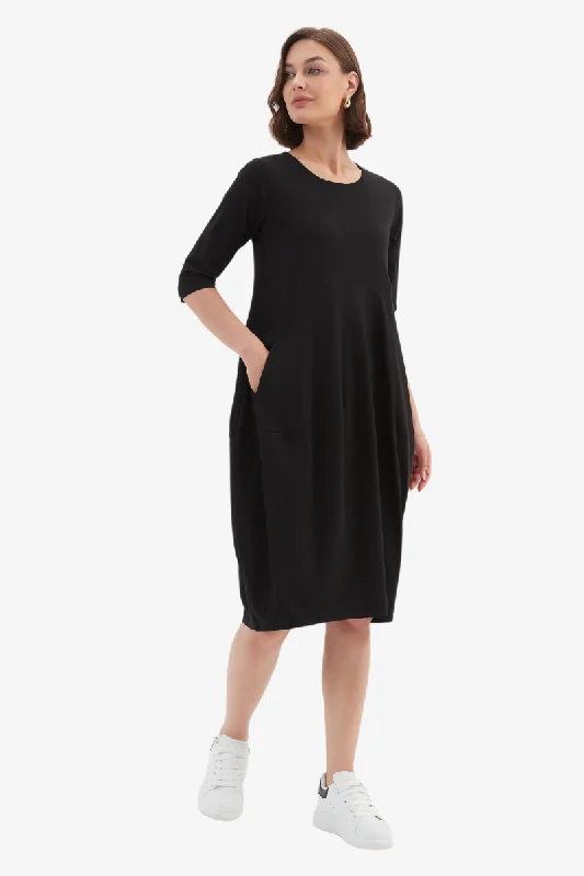 Tirelli - 3/4 Sleeve Diagonal Seam Dress - Black