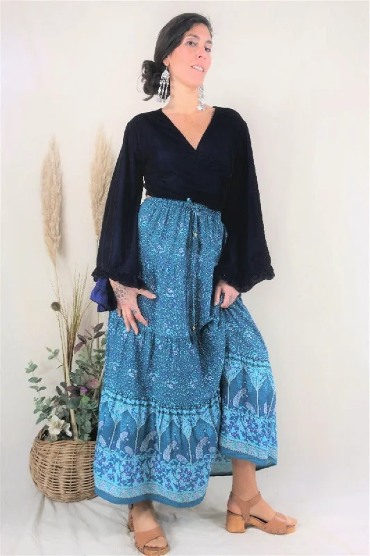 Peacock Prairie Skirt in Ocean & Indigo - Free Size